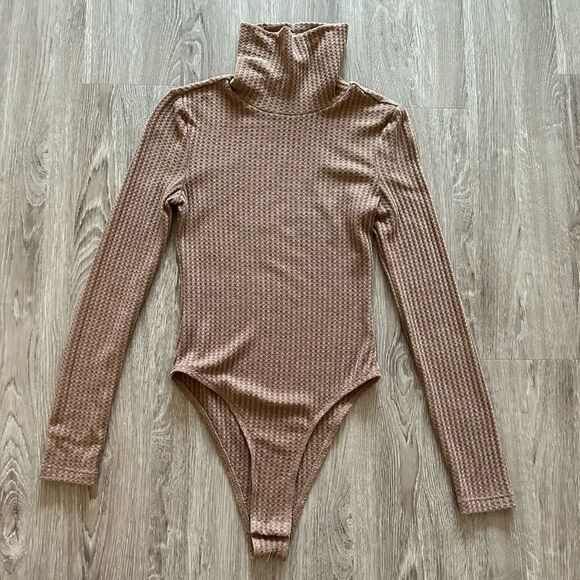 SHEIN Bodysuit  - Picture 1 of 7